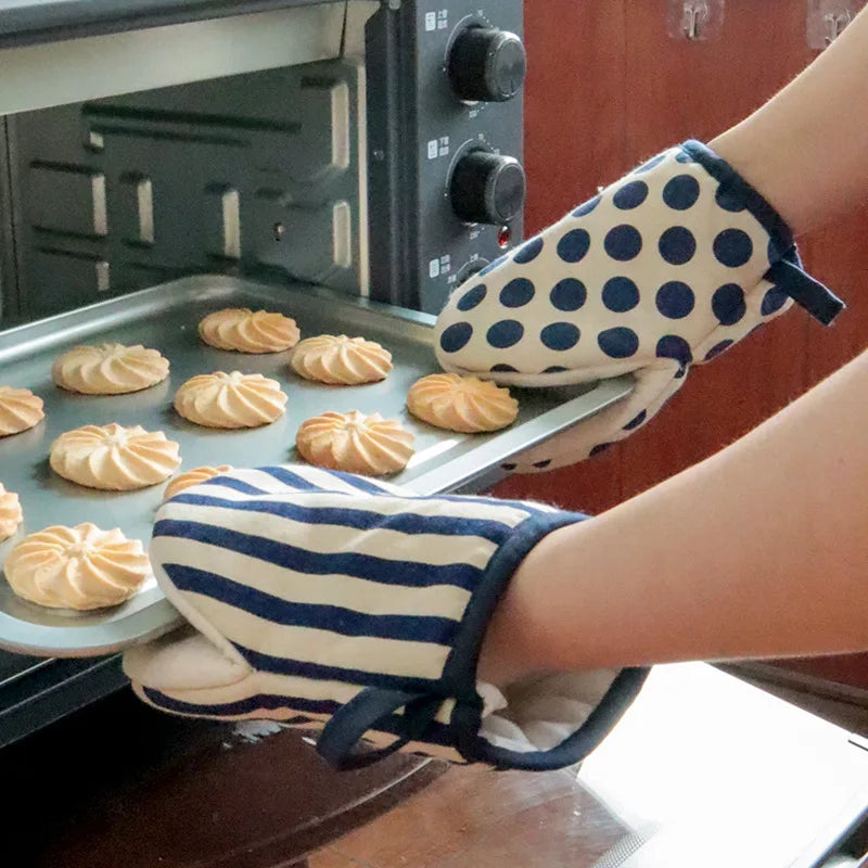 500°F Heat Oven Mitts