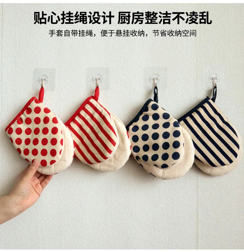500°F Heat Oven Mitts