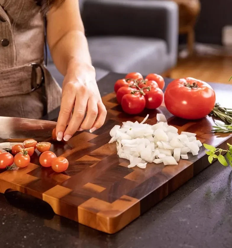 Walnut Cutting Board Set